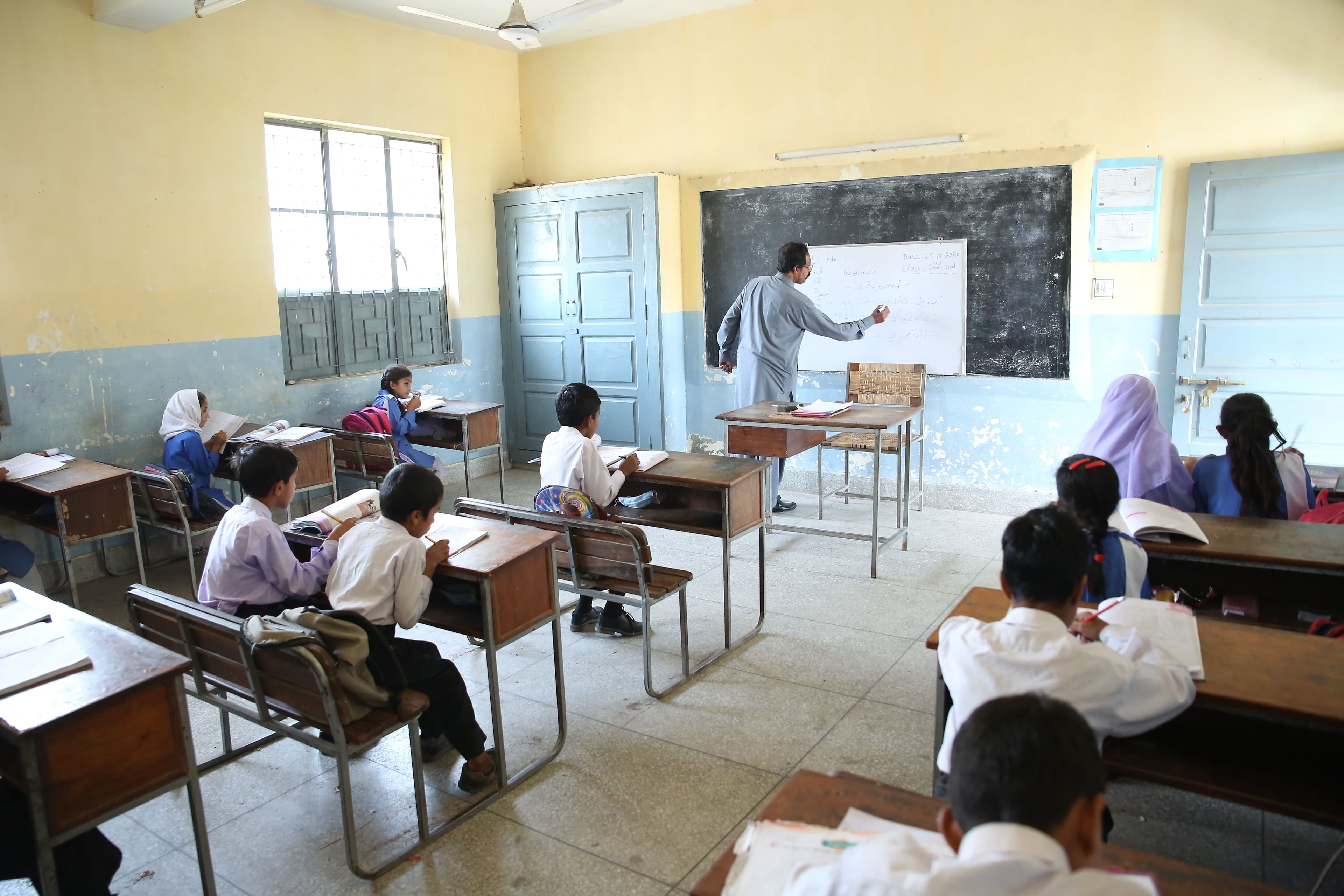 Students in a Pakistani classroom